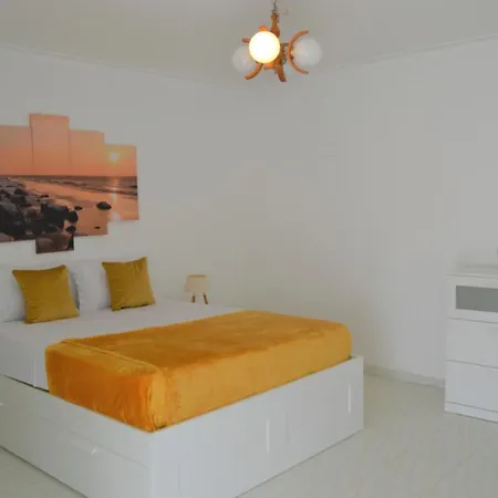 Apartamento Espacoso Com Estacionamento Incluido Portimao Exterior photo