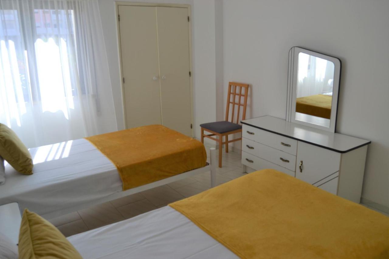 Espacoso Com Estacionamento Incluido Apartment *