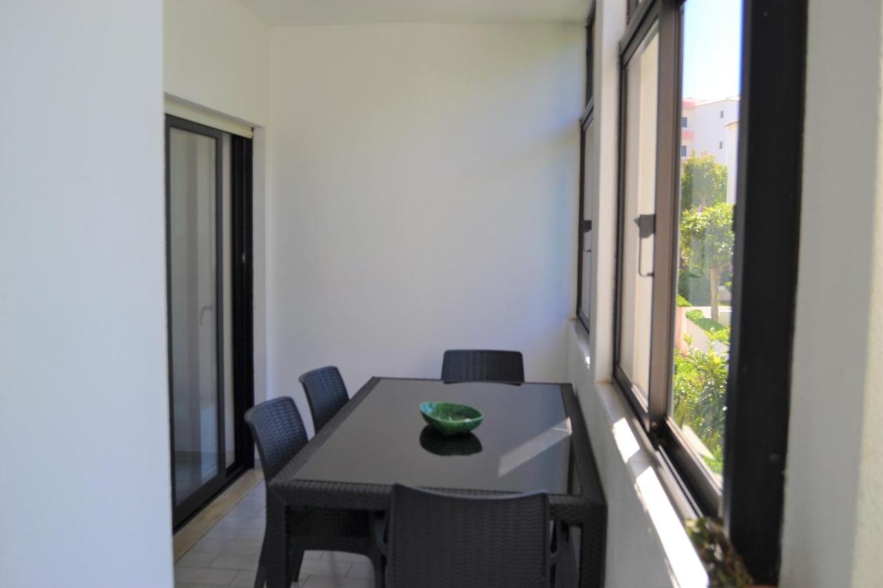 Espacoso Com Estacionamento Incluido Apartment